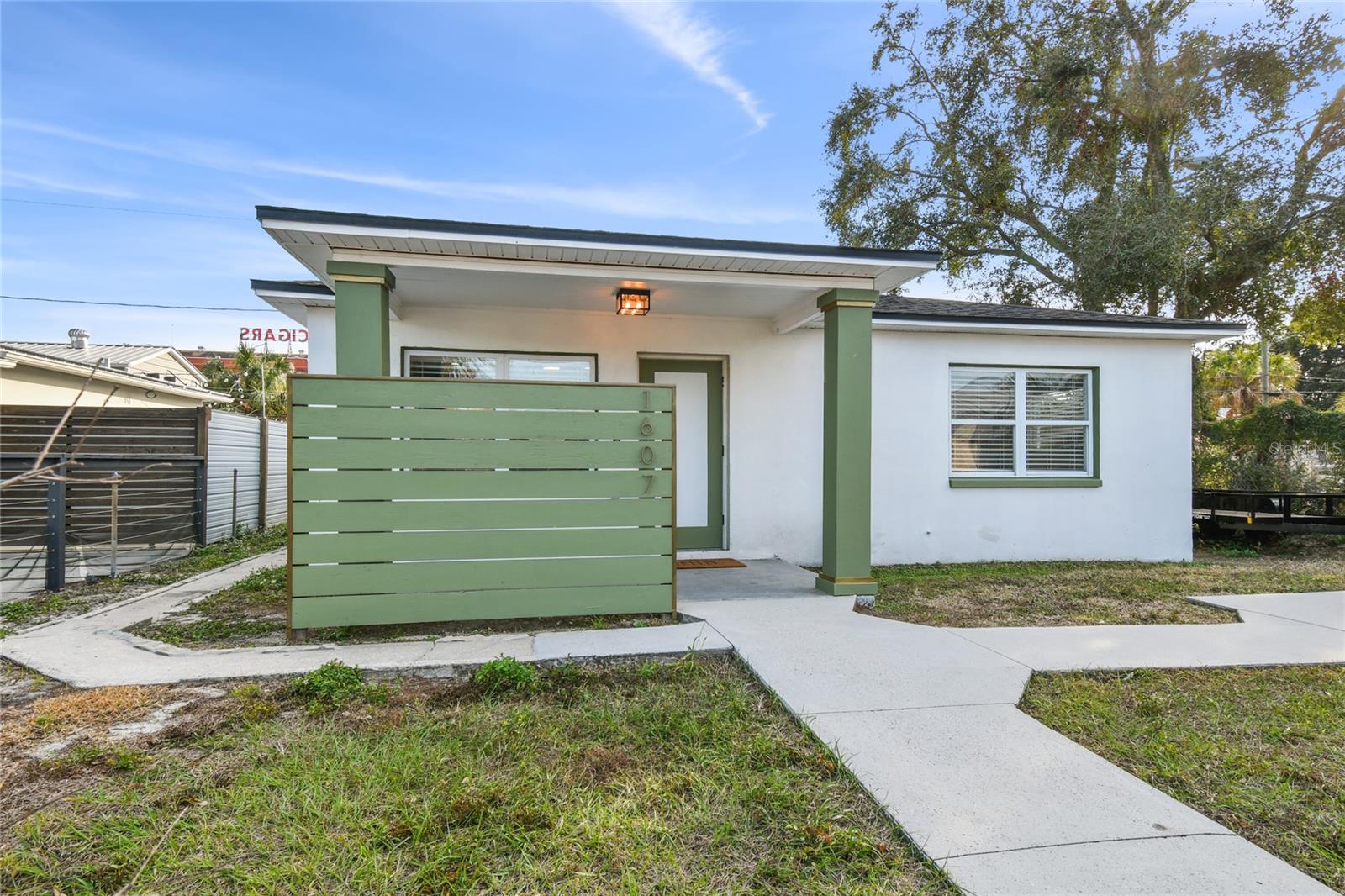 1607 18th Avenue, FL