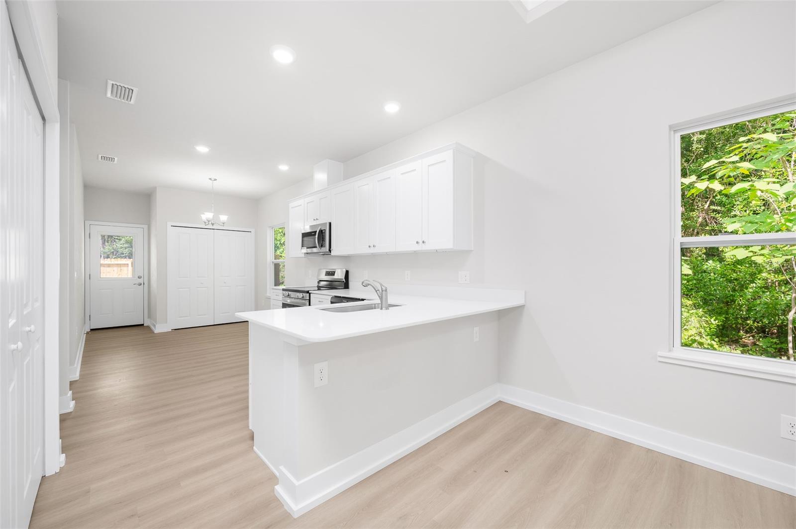 8572 39th Circle, FL