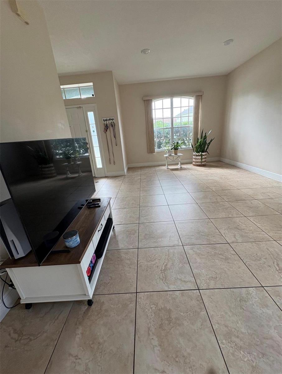 12517 Beacontree Way, FL