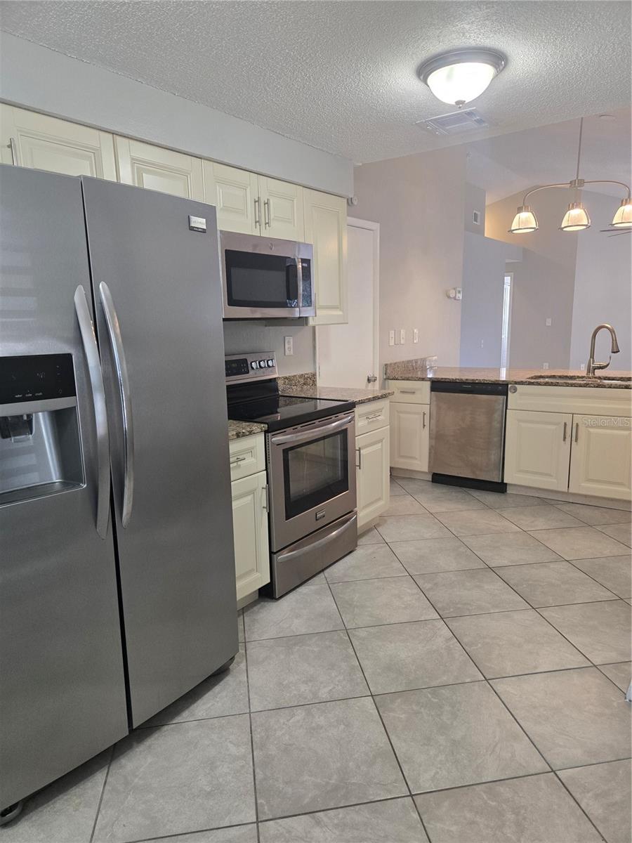 787 Arthurs Court, FL