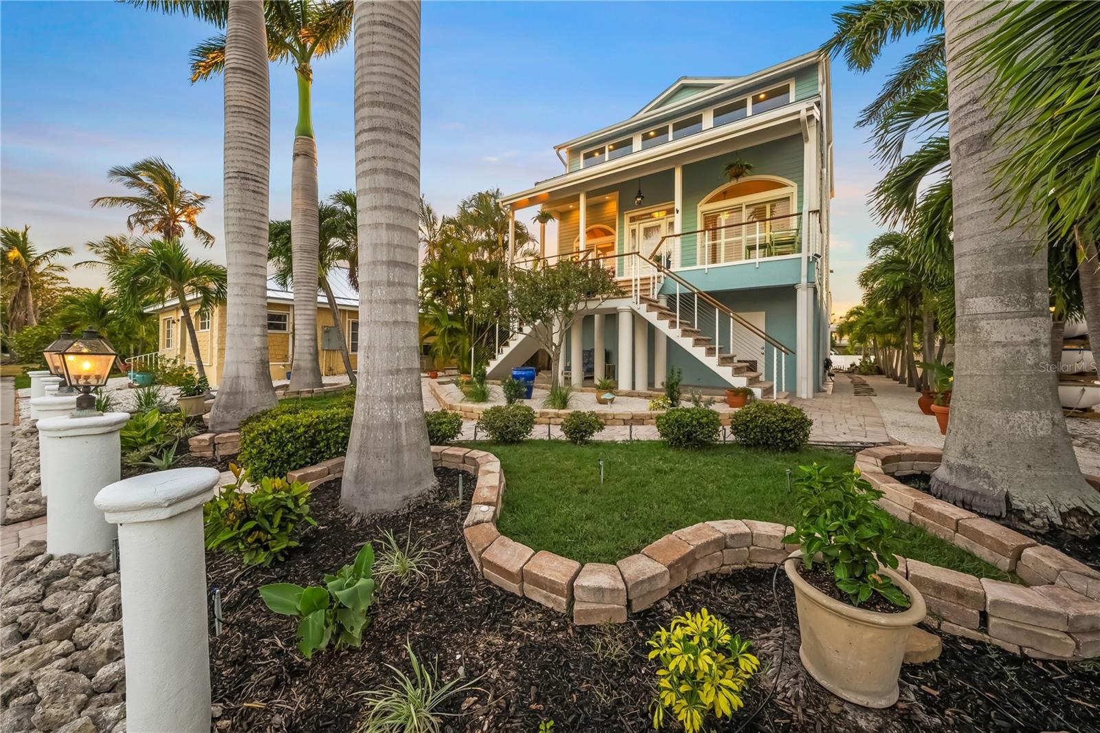 791 Broadway Street, FL