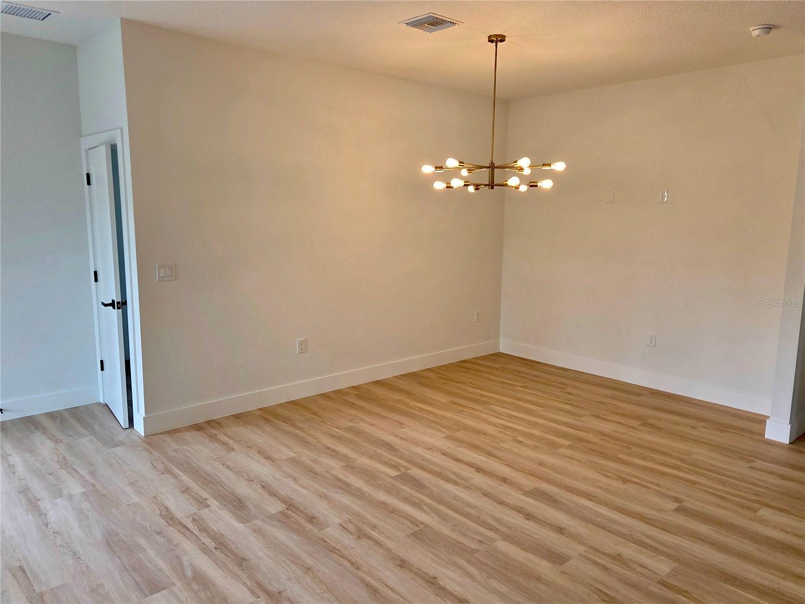 138 Ingram Boulevard, FL