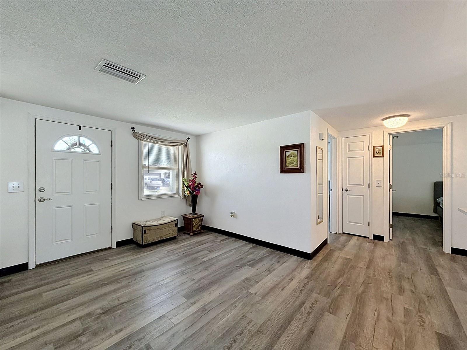 12735 1st Isle, FL