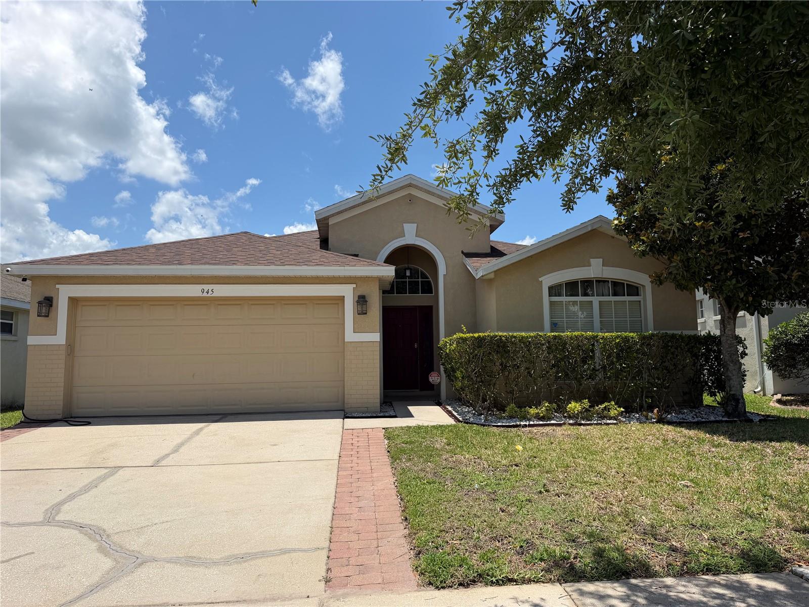 945 Tramells Trail, FL