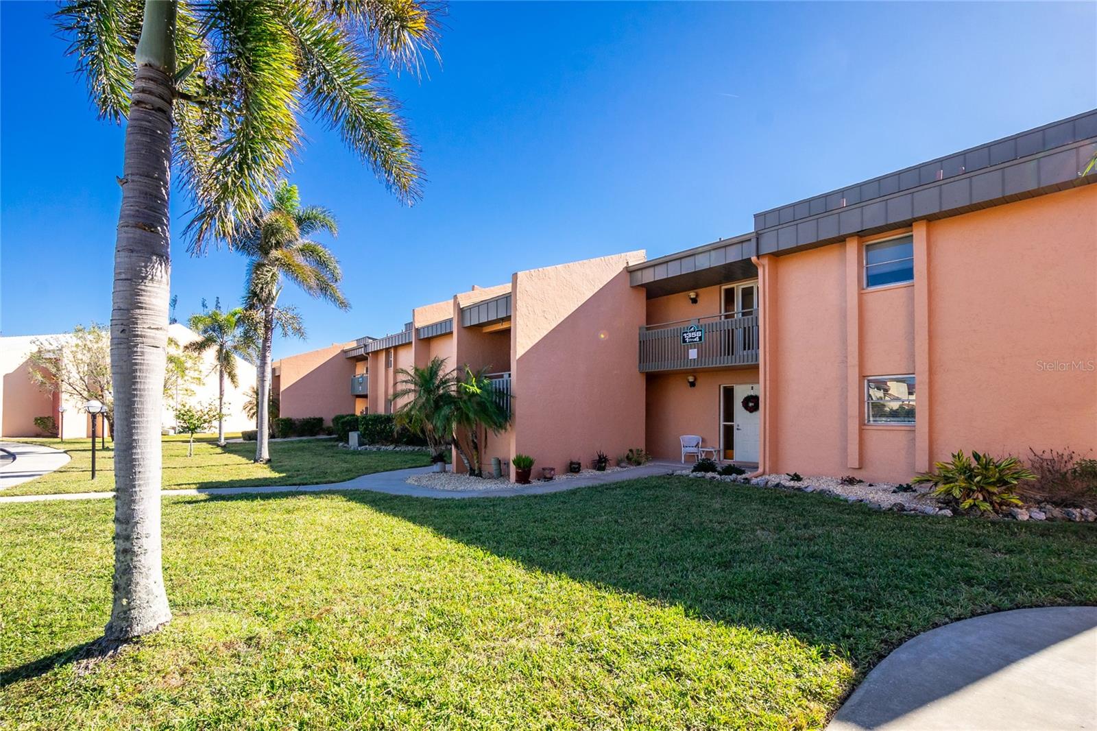 1358 Rock Dove Court, FL