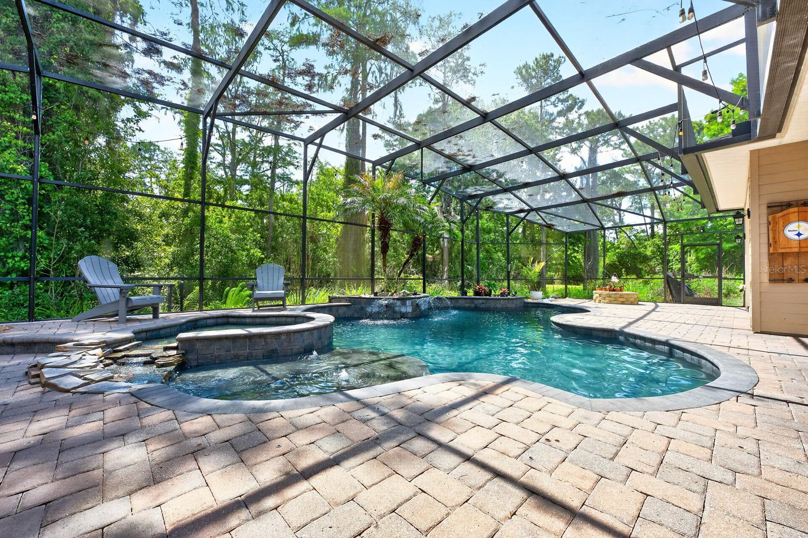2756 Lake Pickett Place, FL