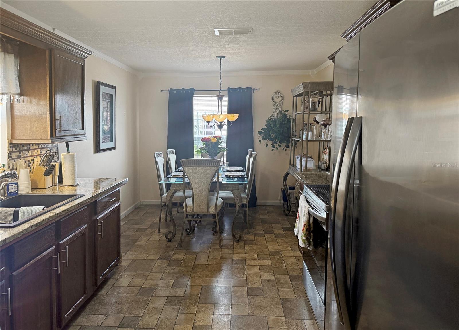 1018 Clovercrest Road, FL