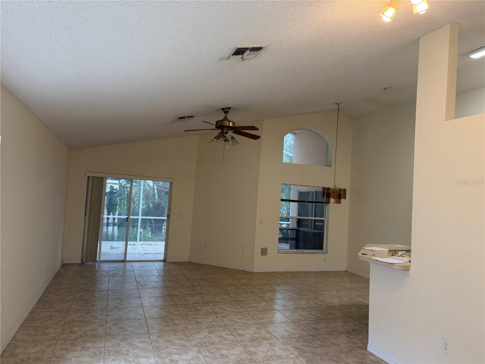 2393 Paulette Drive, FL