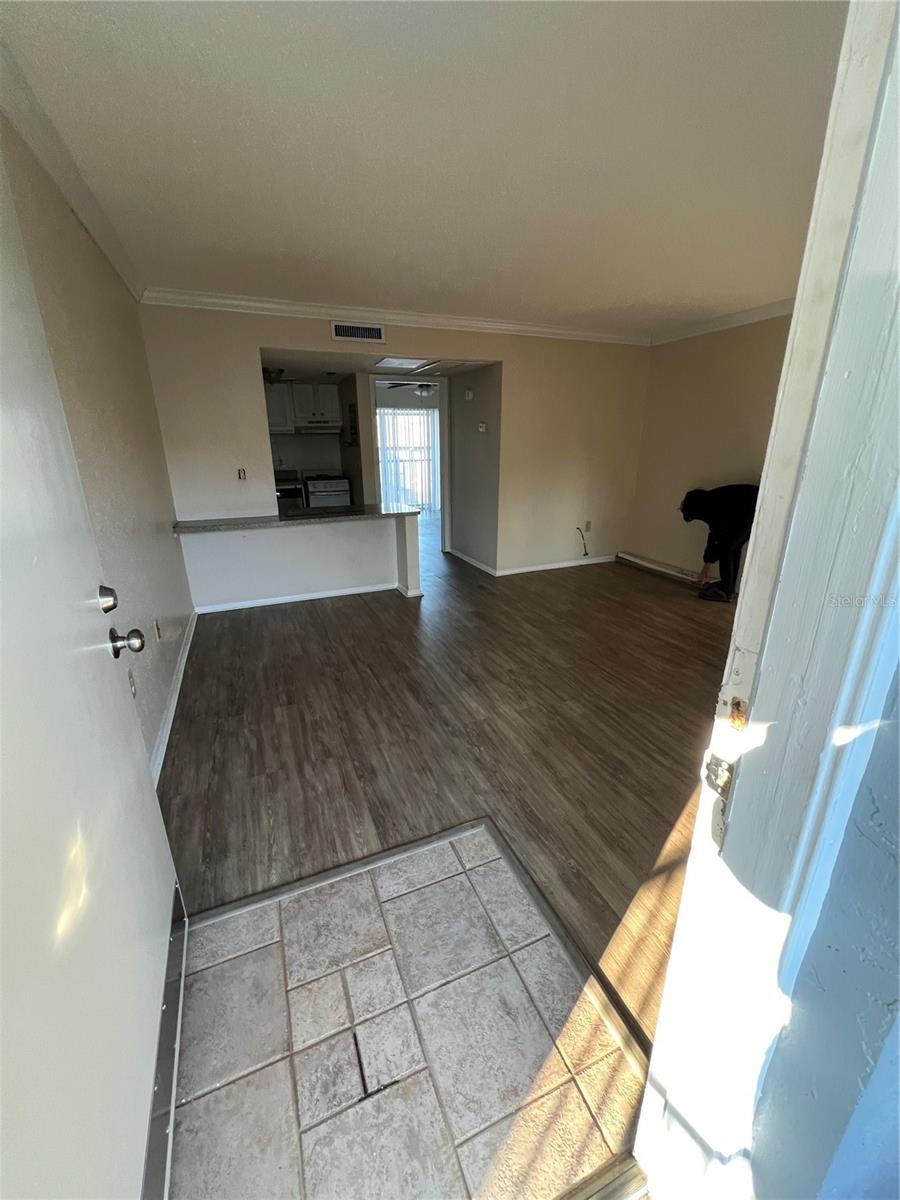 136 Blue Point Way, FL