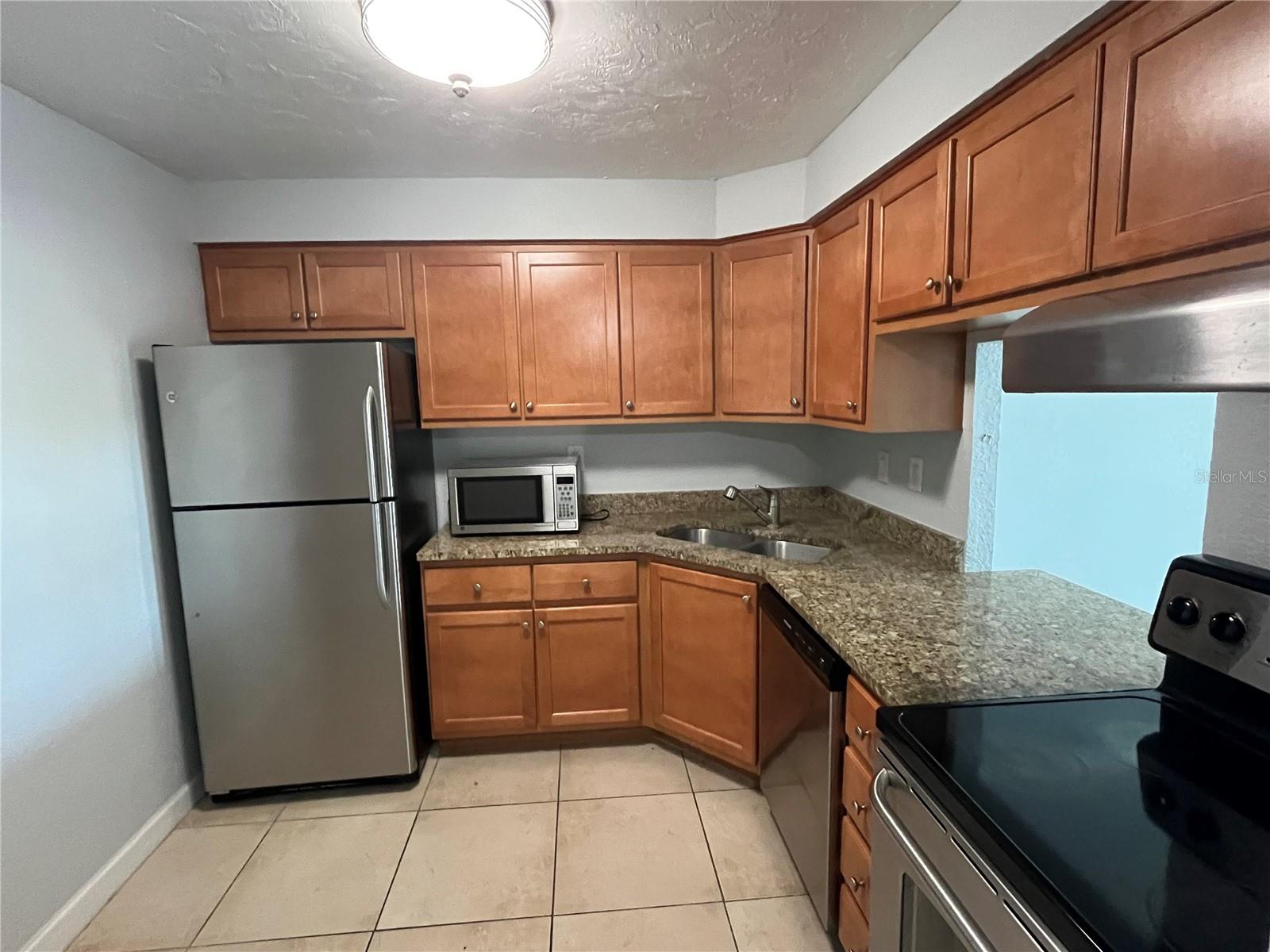 2650 Coconut Bay Ln Lane, FL