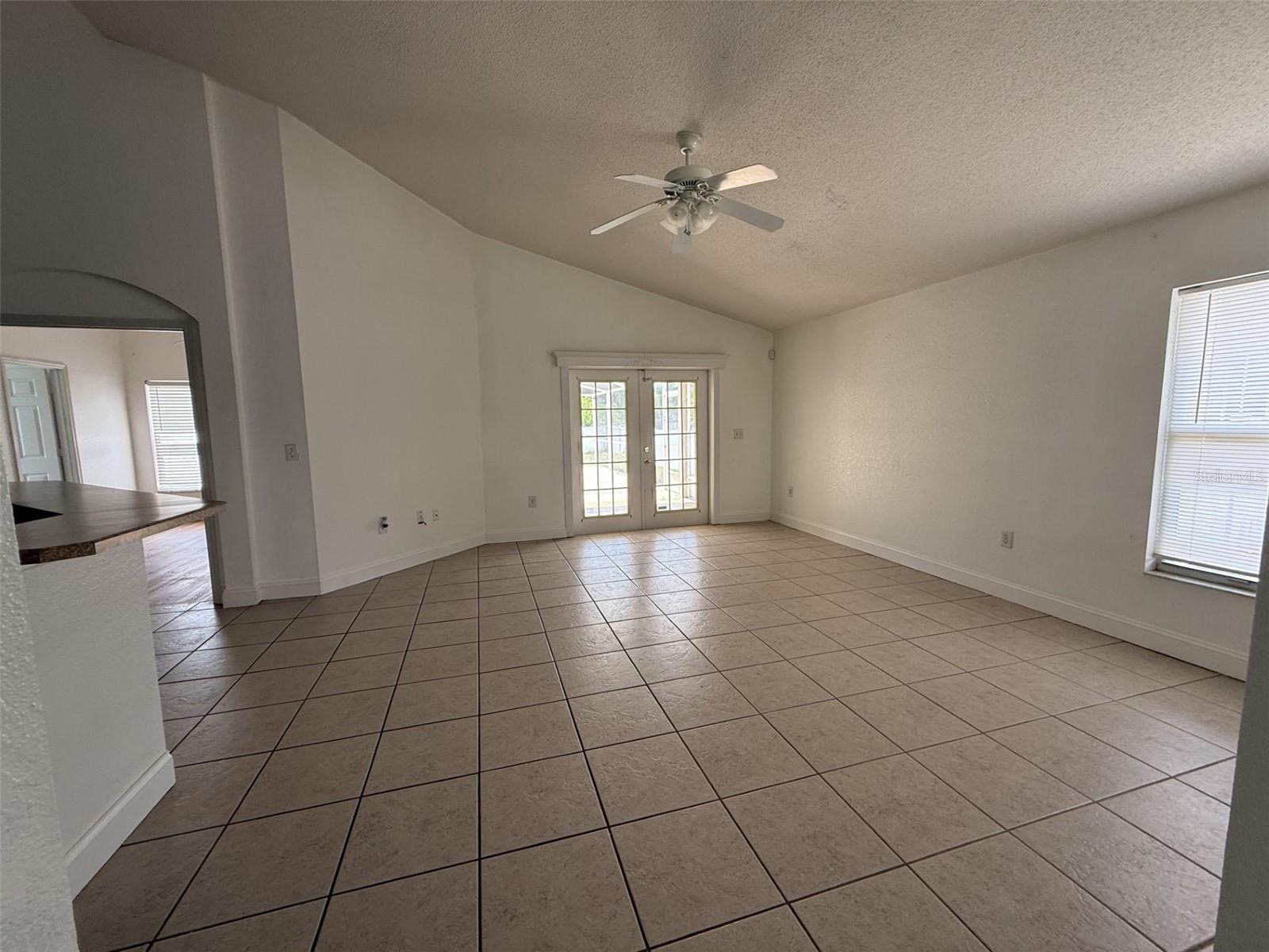 612 Heather Glen Loop, FL