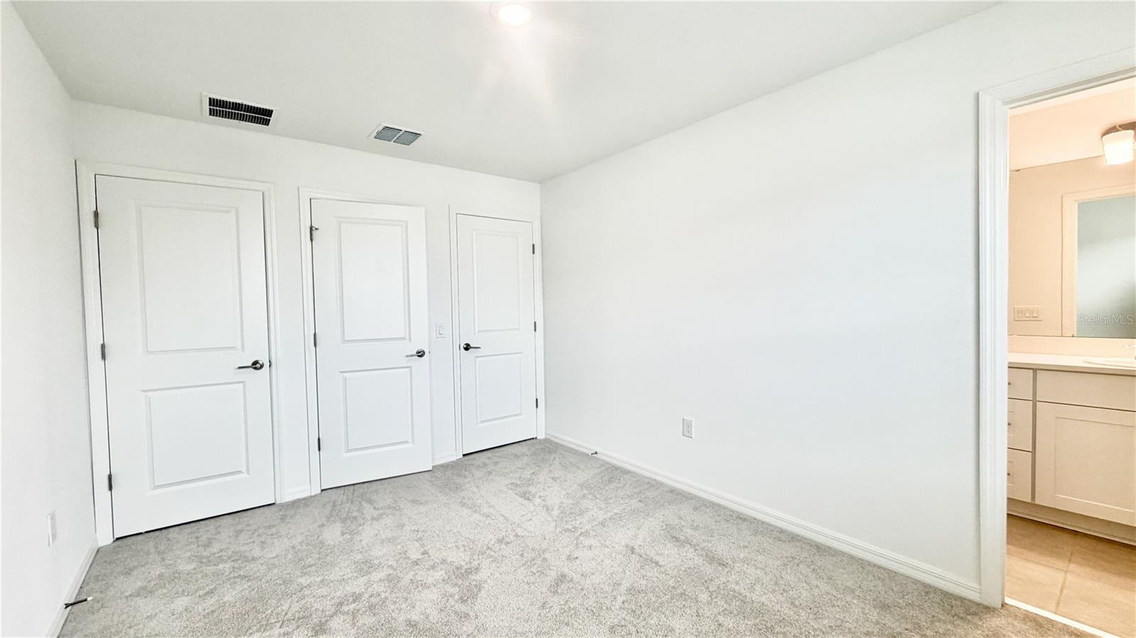 3244 Skyline Loop, FL