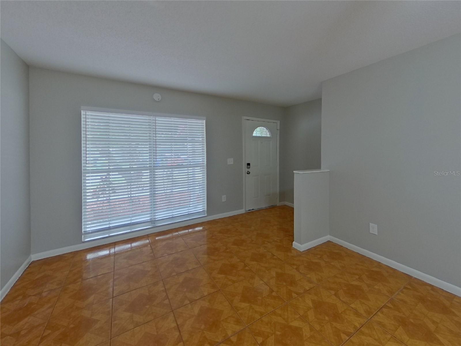TAMPA, FL