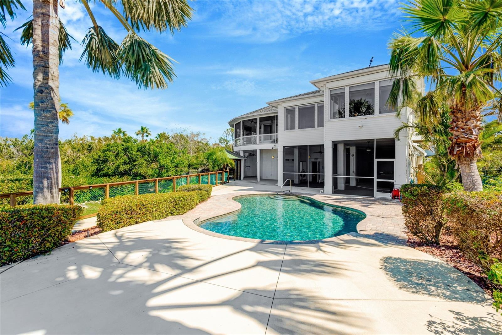 511 Seaview Drive, FL