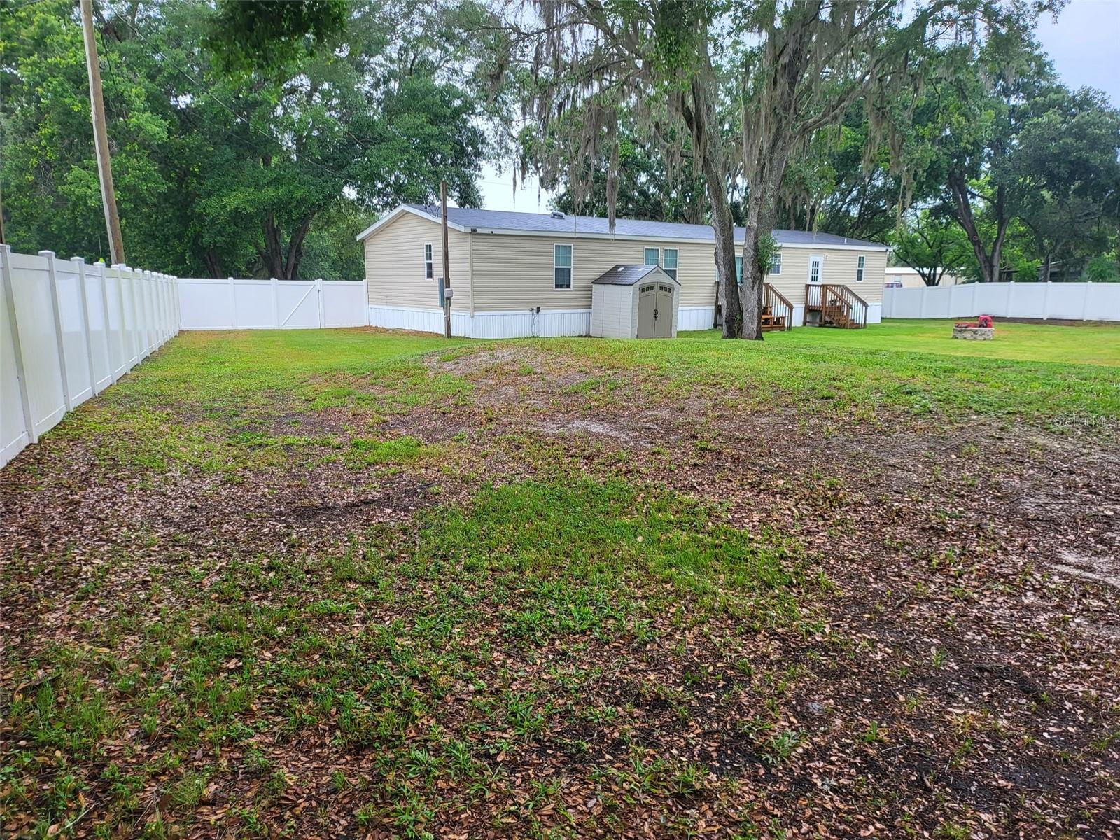 8915 Hammock Loop, Polk City, Fl 33868, FL