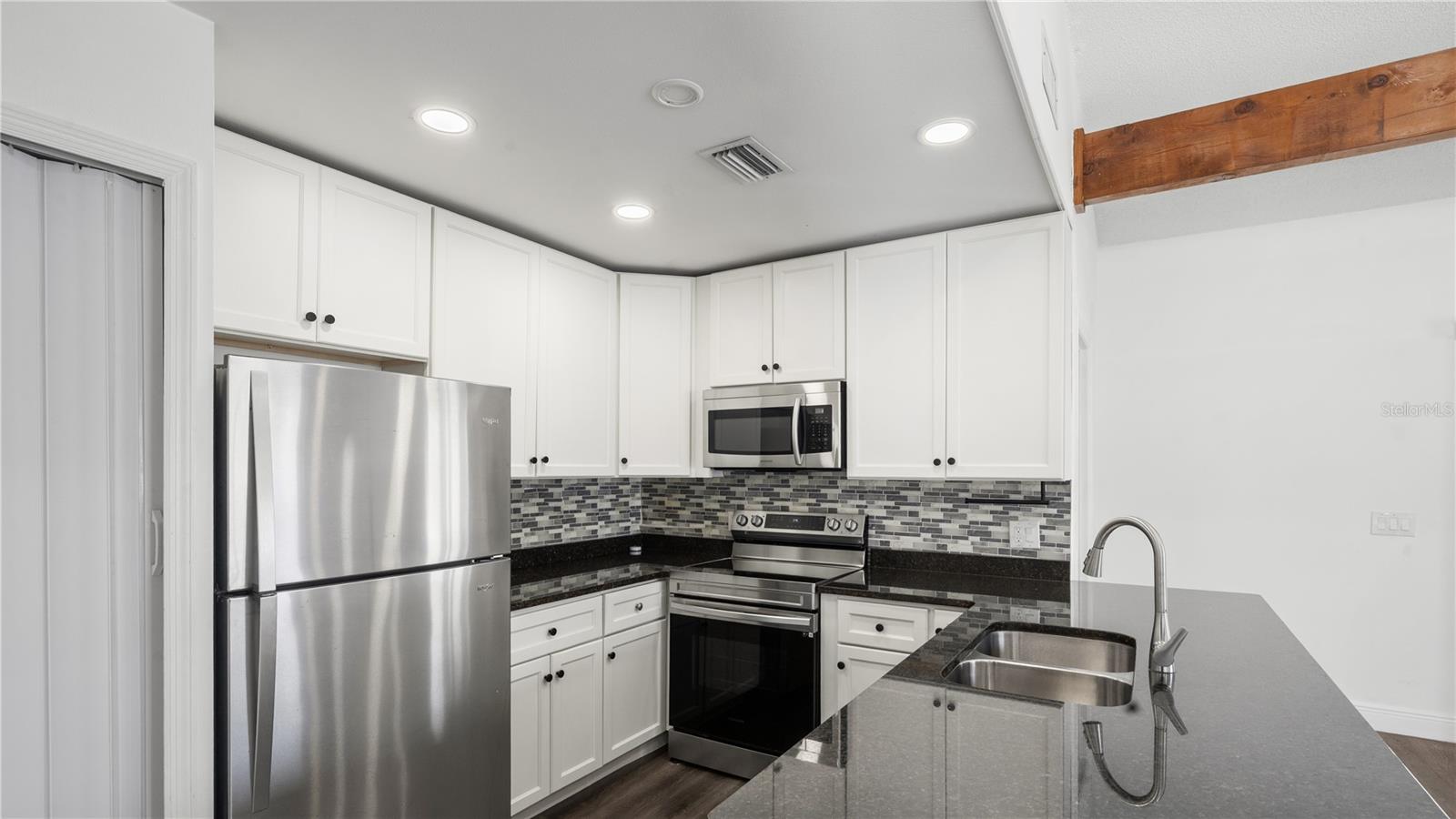 4999 Dover Circle, FL