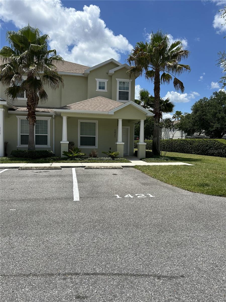 1421 Retreat Circle, FL