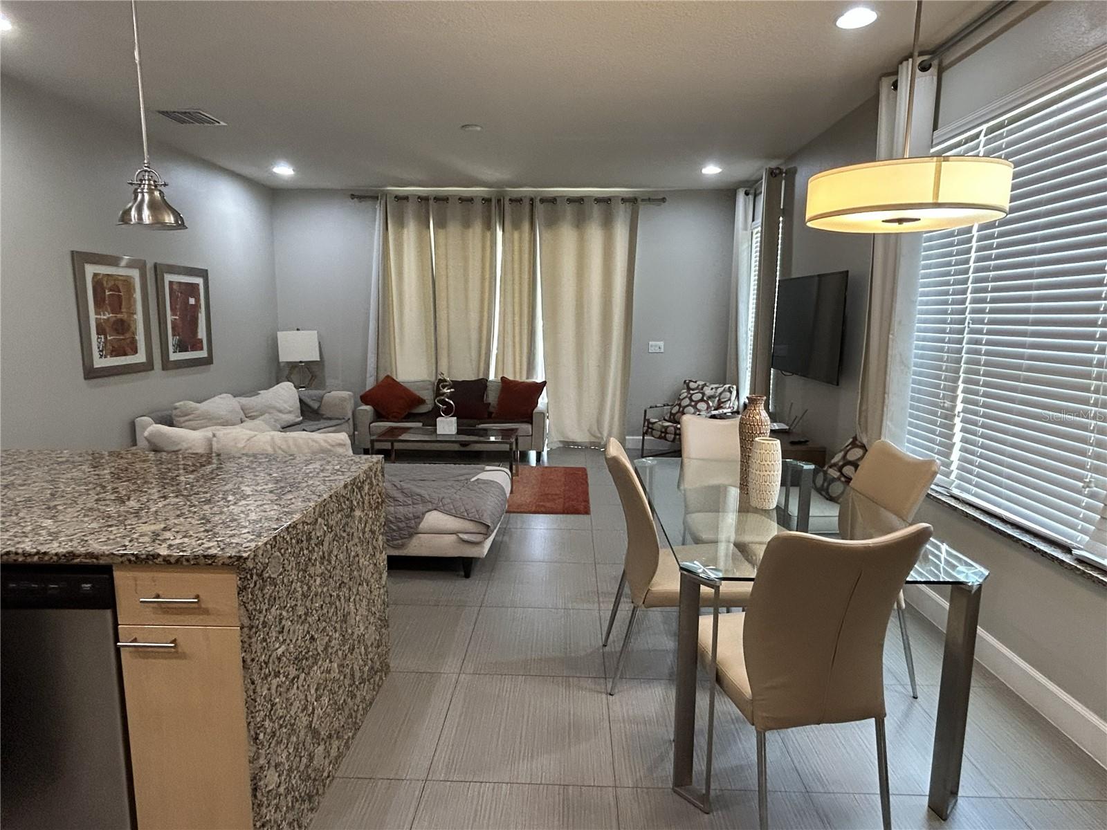 1421 Retreat Circle, FL