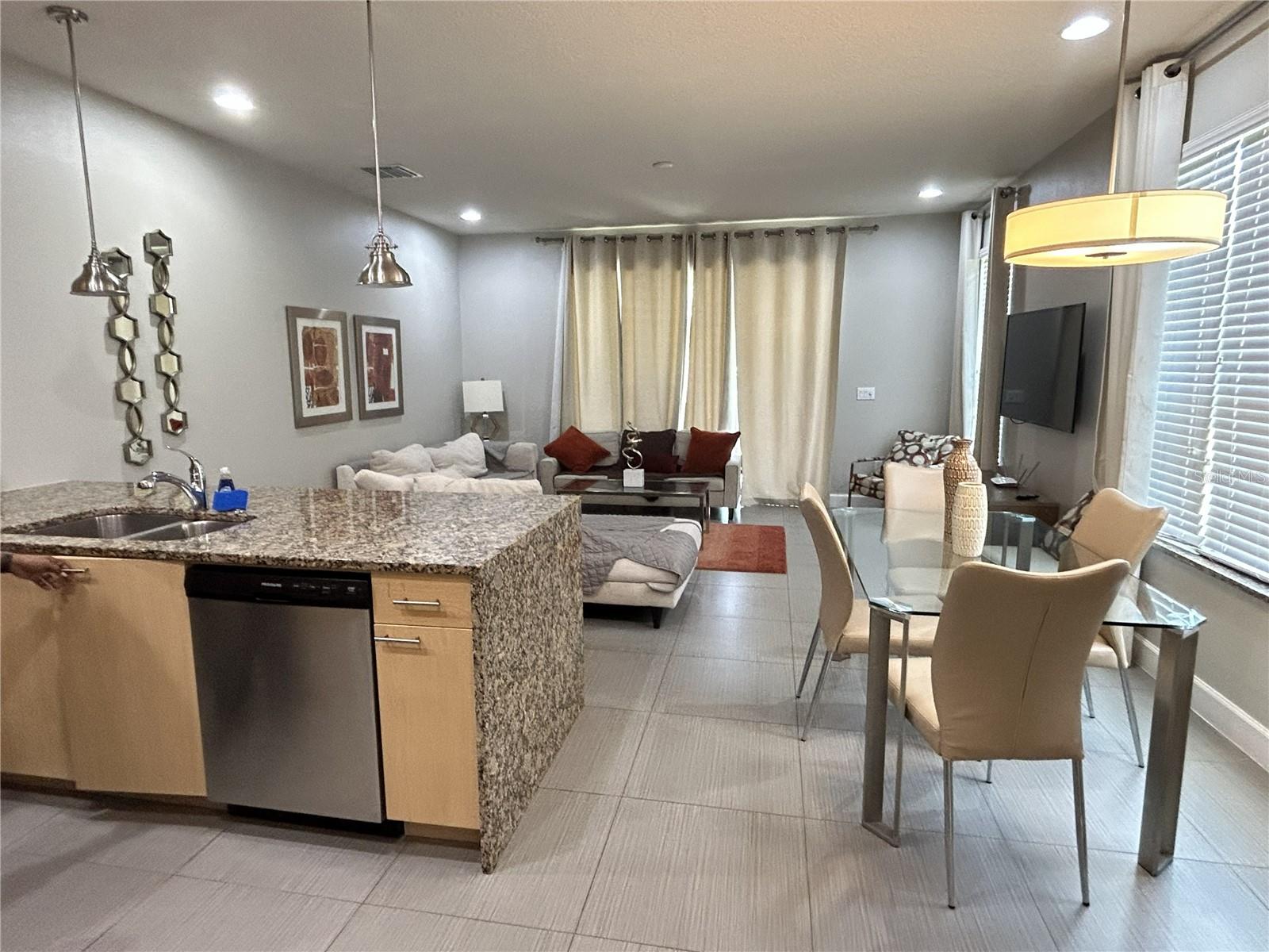1421 Retreat Circle, FL
