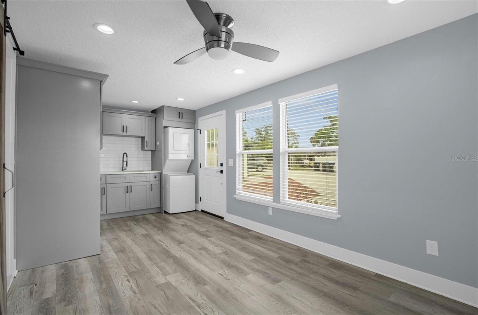 4521 Edgewater Drive, FL