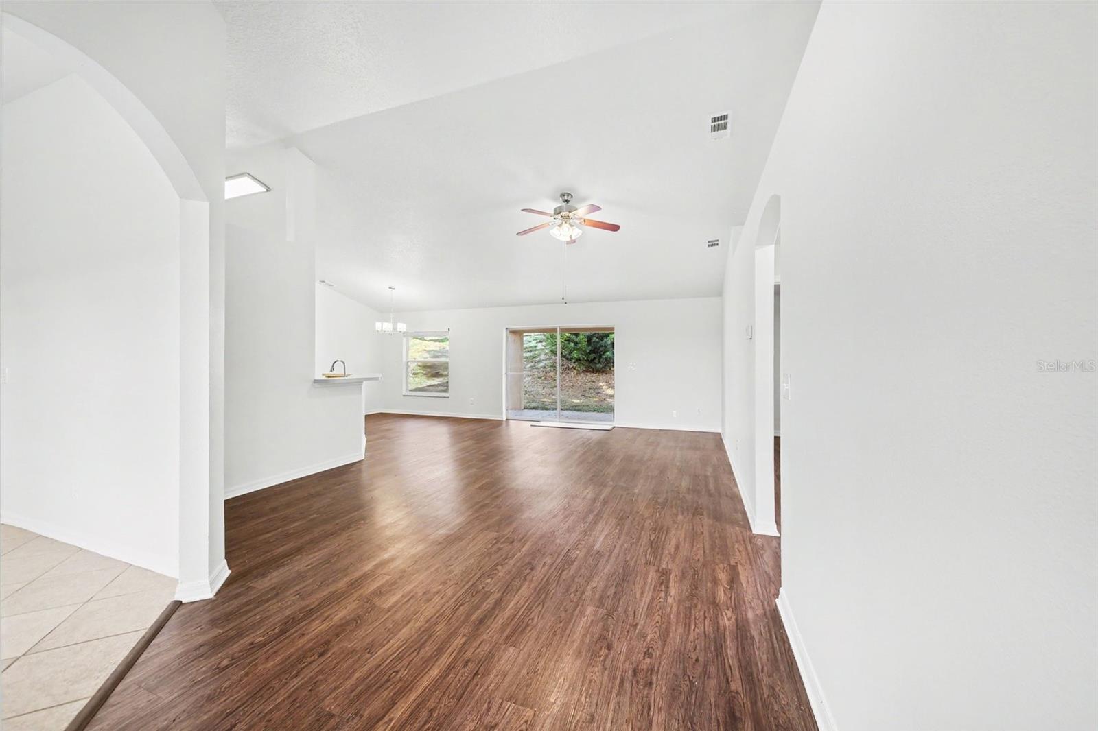 10423 Lake Hasson Circle, FL