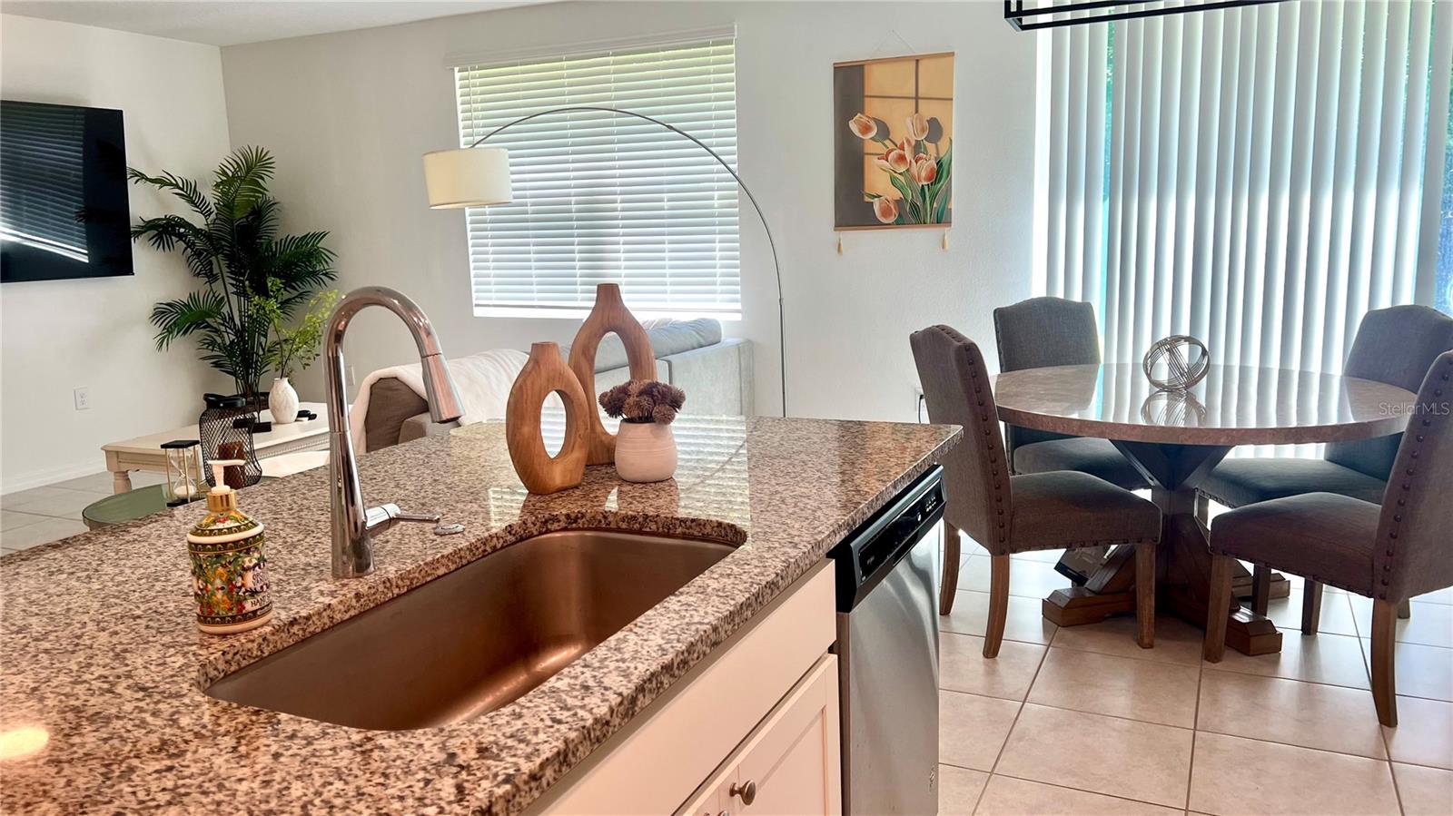 573 Vista Villages Boulevard, FL