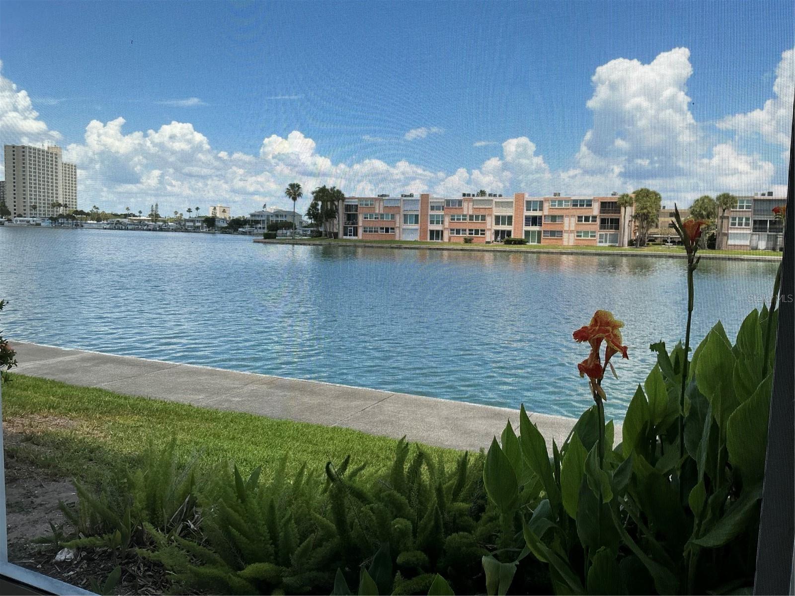 7645 Sun Island Drive, FL