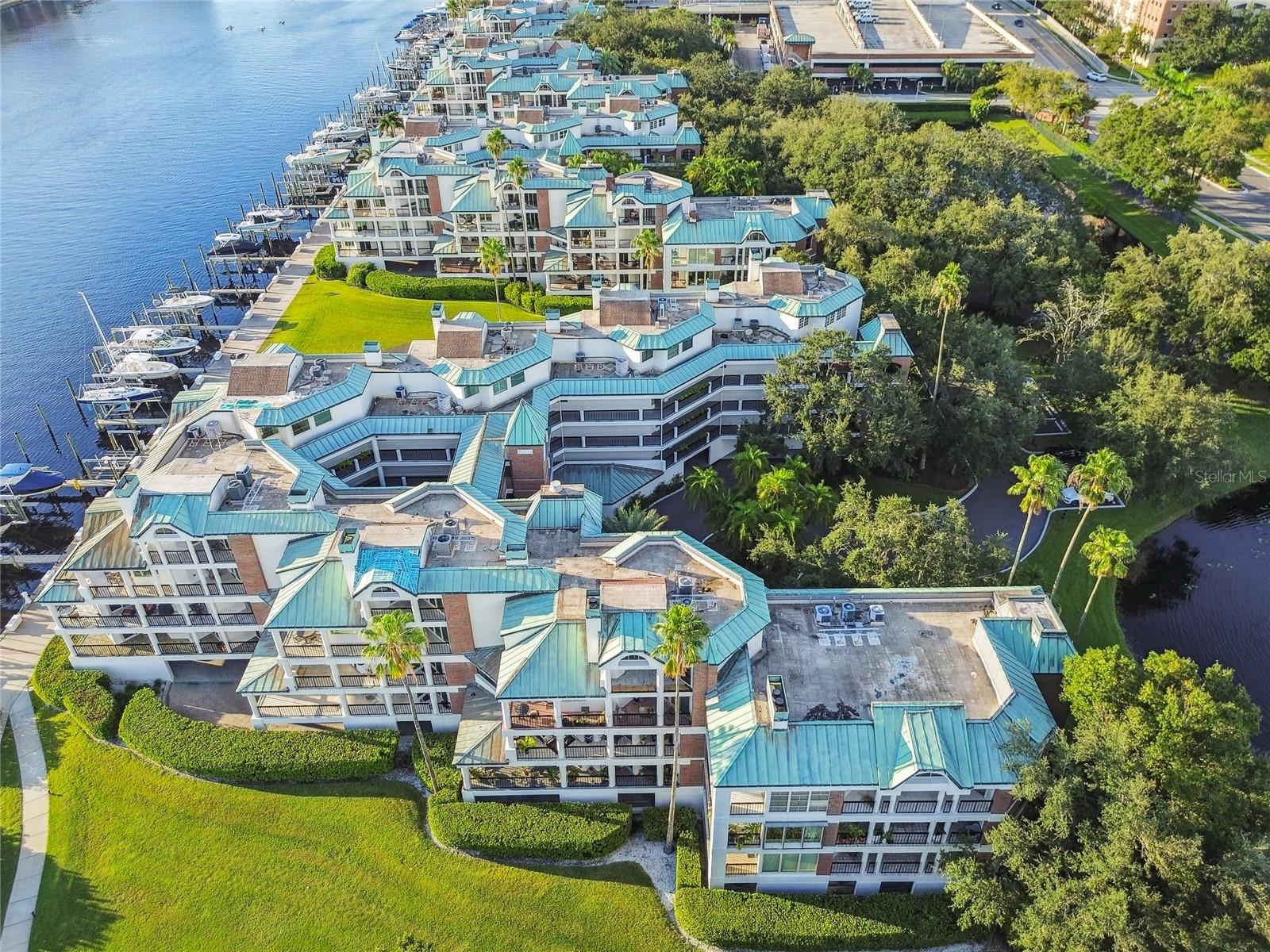 941 Seddon Cove Way, FL