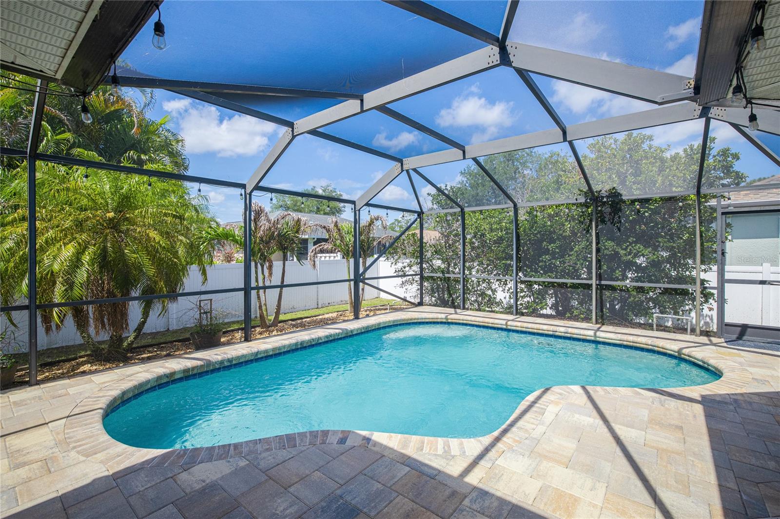 1091 Comfort Lane, FL