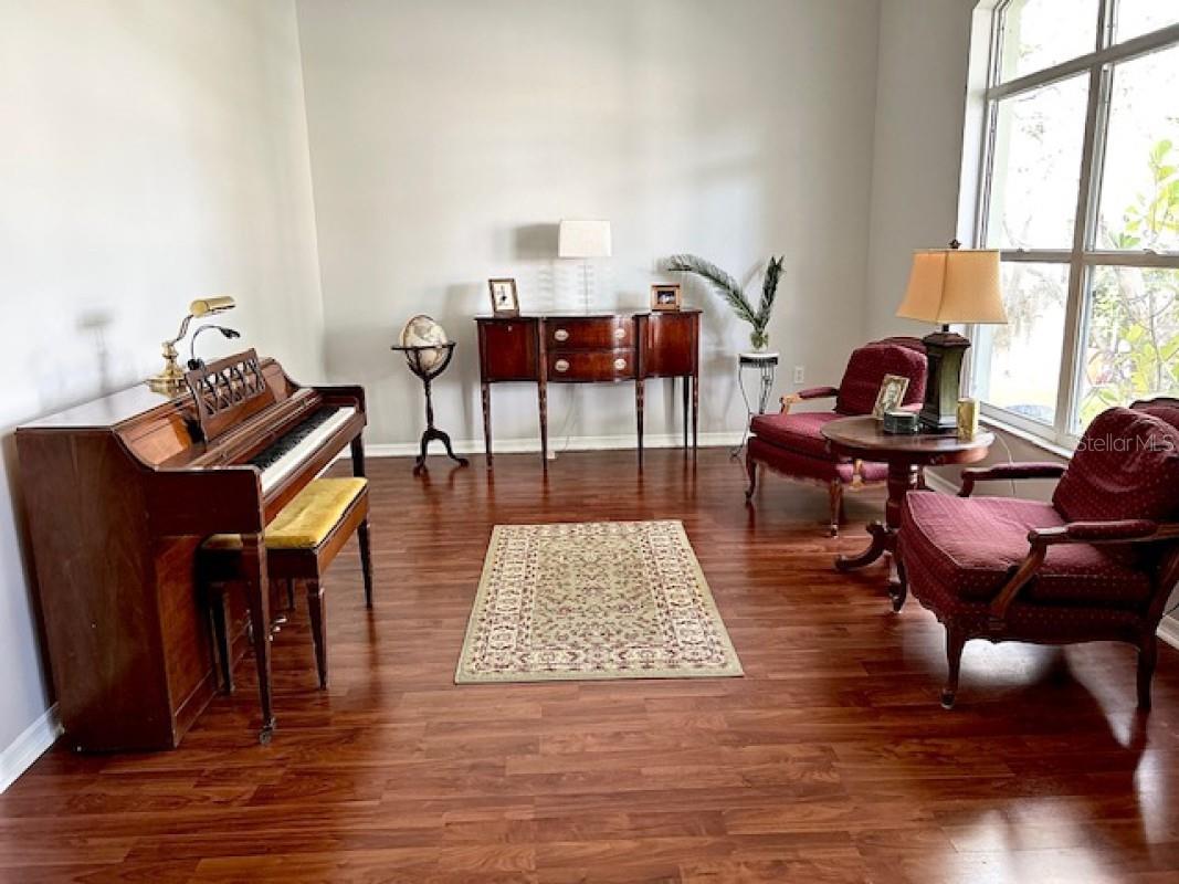 1135 Big Sky Drive, FL