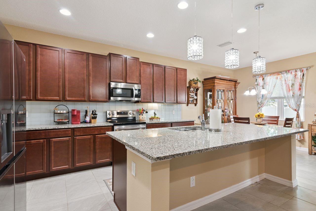 206 Hydra Way, FL