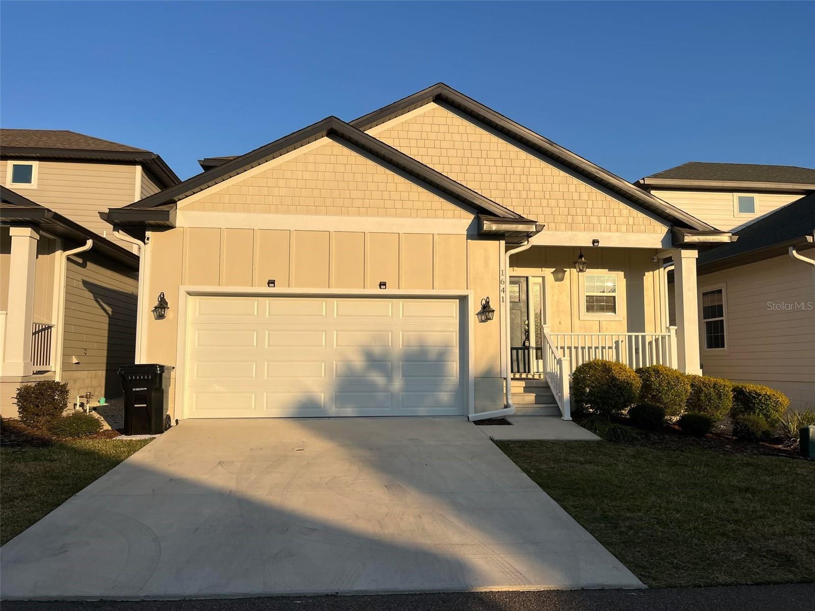 1641 121st Way, FL