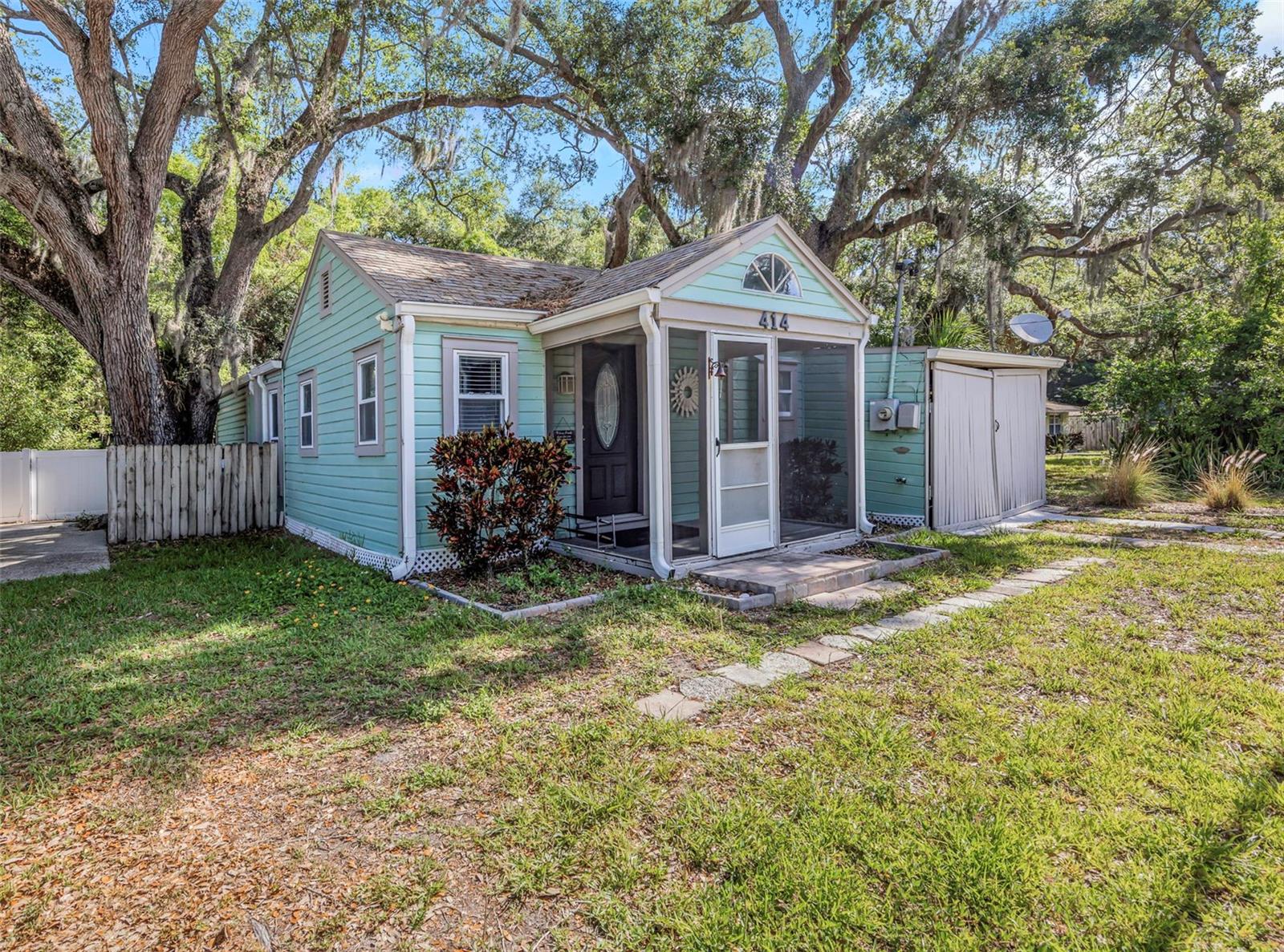 414 Tampa Road, FL