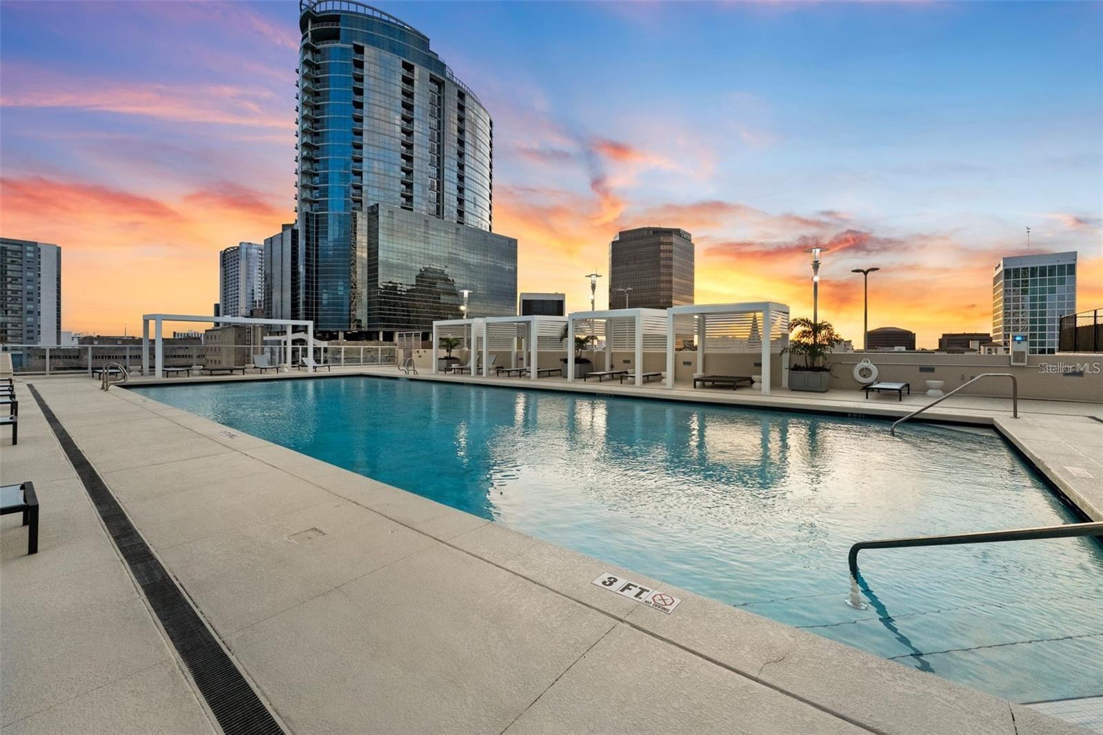 150 Robinson Street, FL