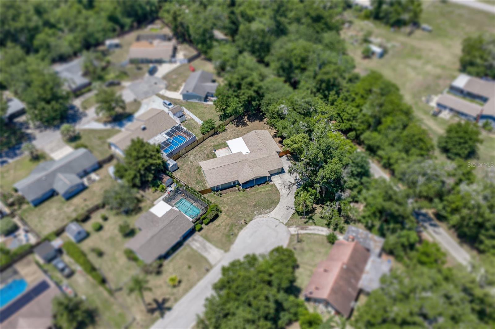 37634 Hidden Park Court, FL