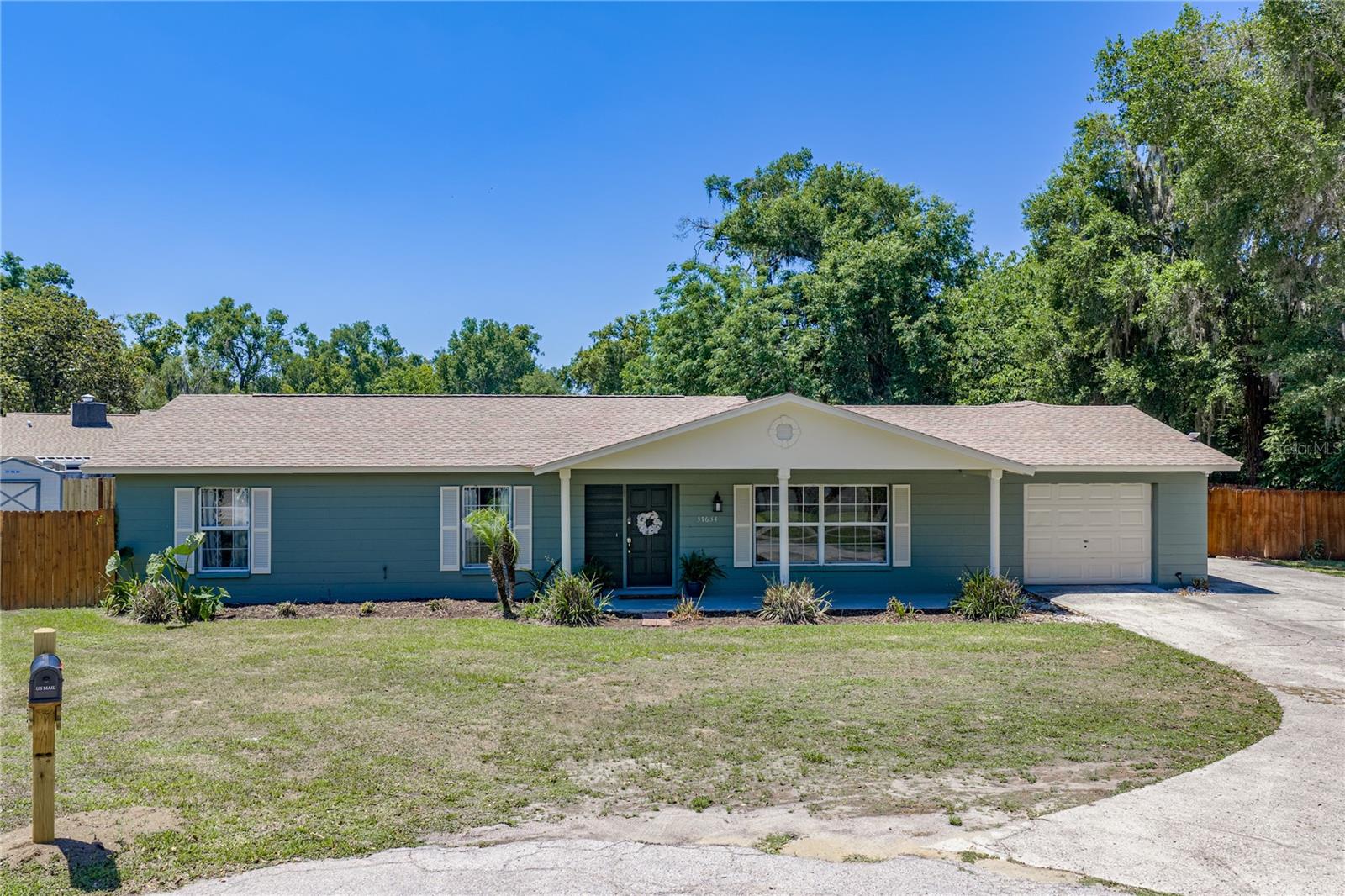 37634 Hidden Park Court, FL