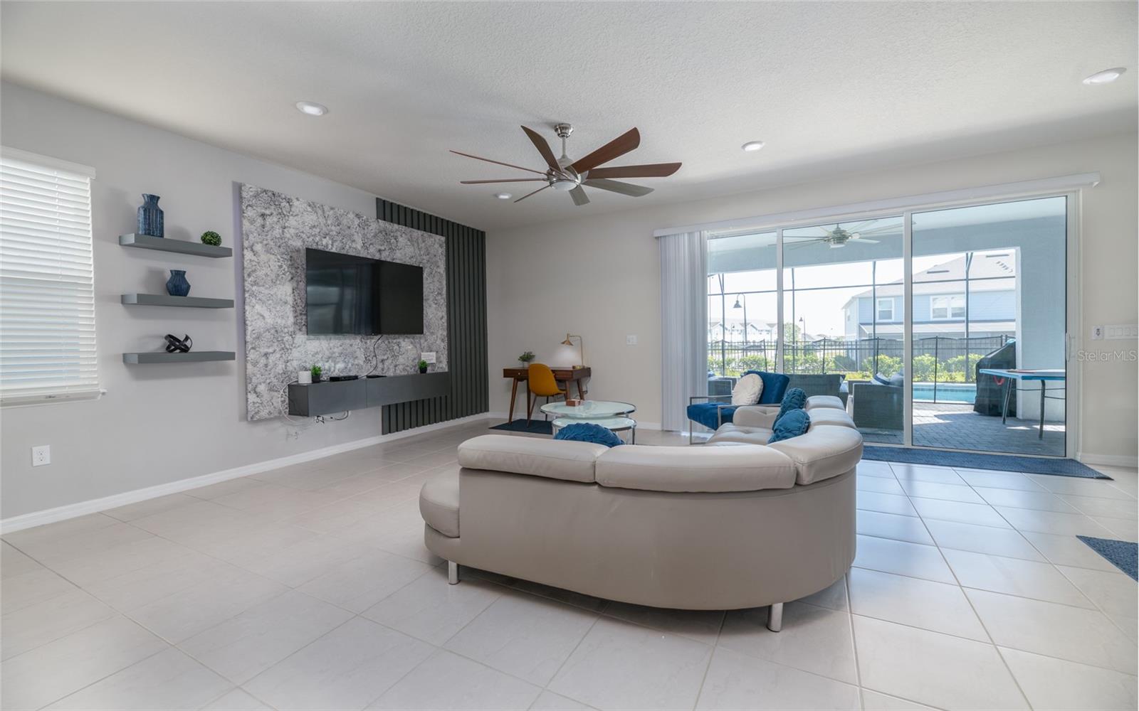 3217 Lilac Way, FL