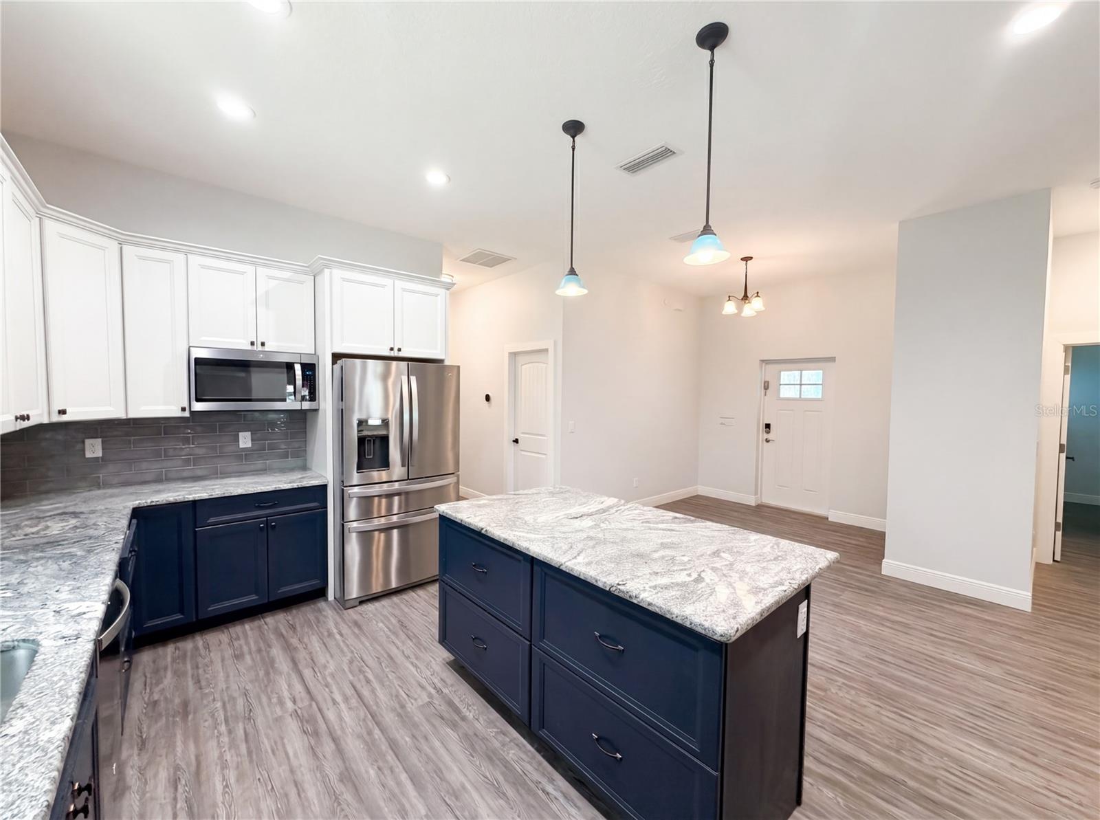 2700 Westside Drive, FL