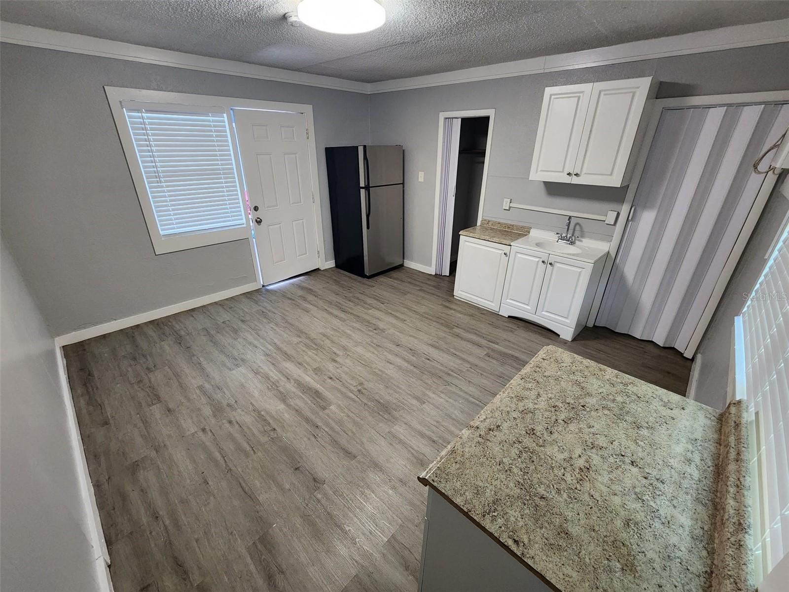 407 Jupiter Avenue, FL