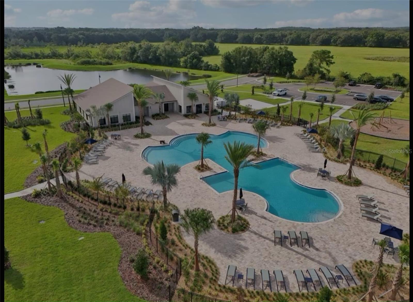 4497 Bluff Oak Loop, FL