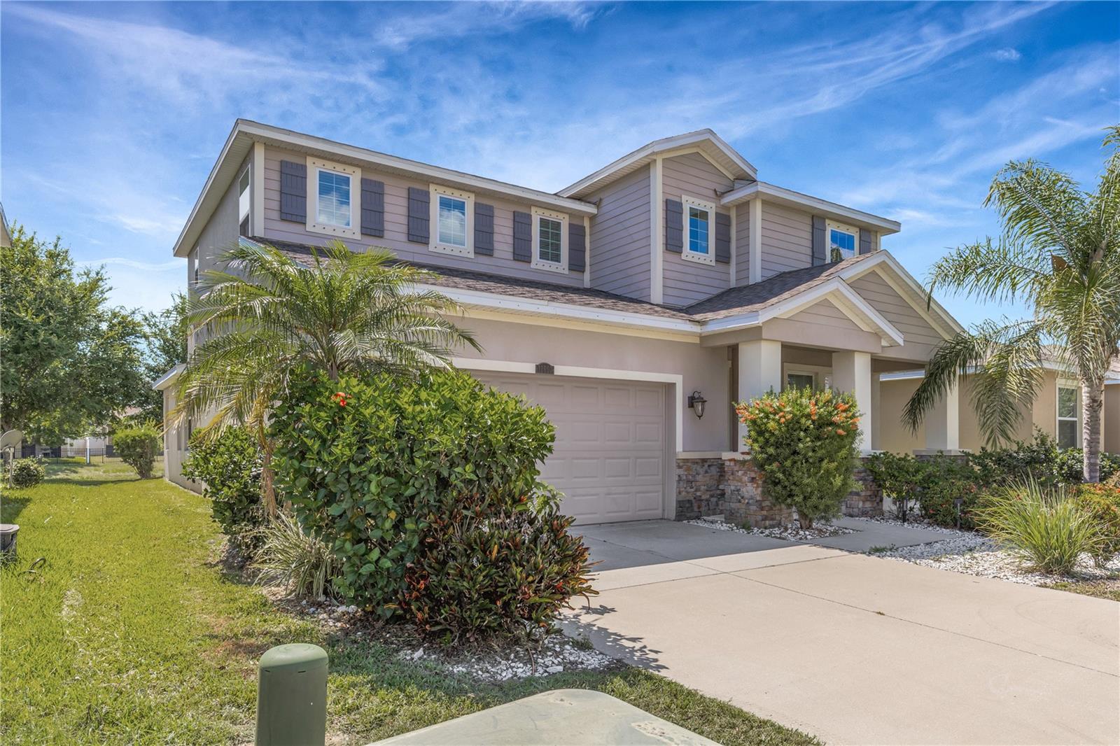 11607 Warren Oaks Place, FL