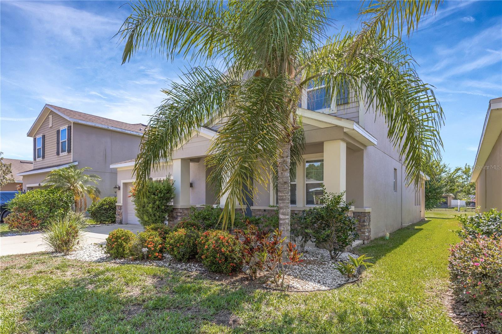 11607 Warren Oaks Place, FL
