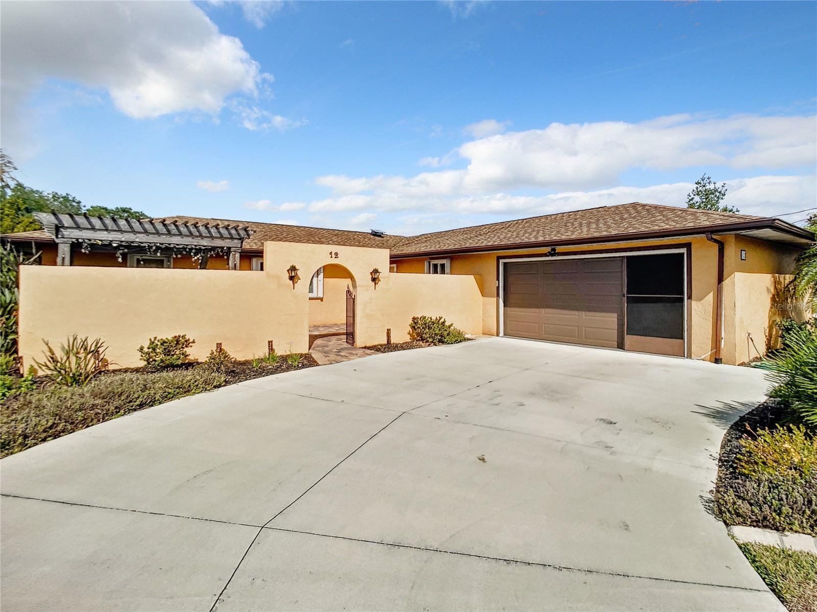 12 Collinson Court, FL