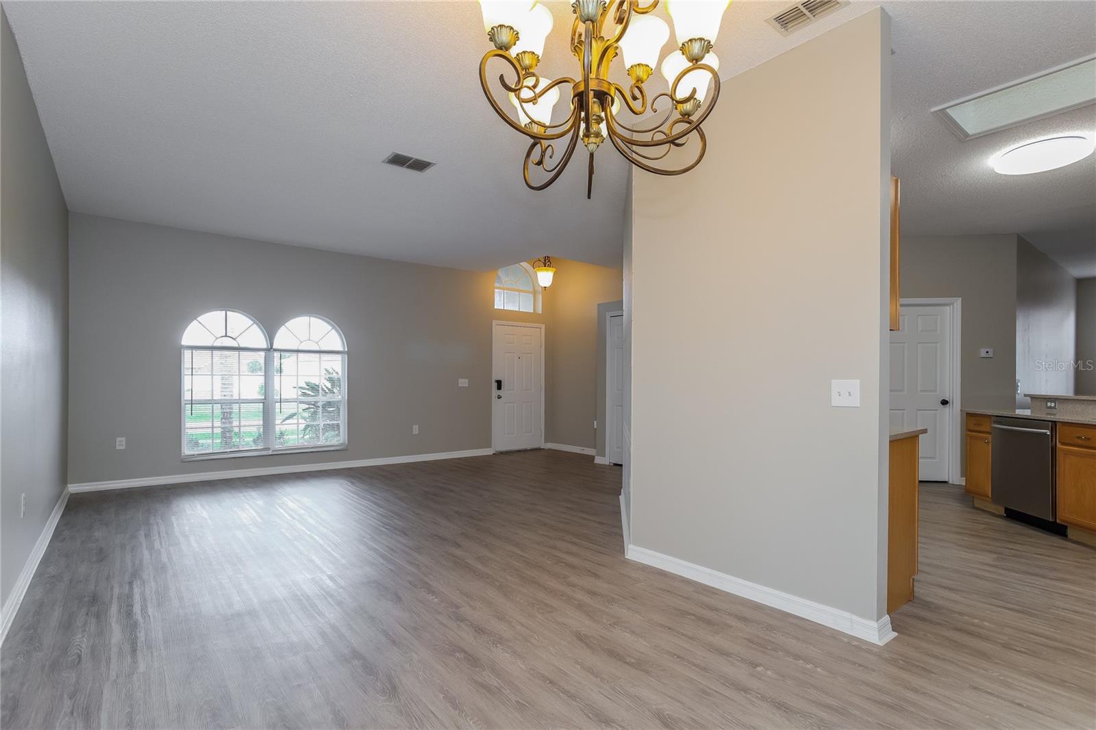421 Peppermill Circle, FL