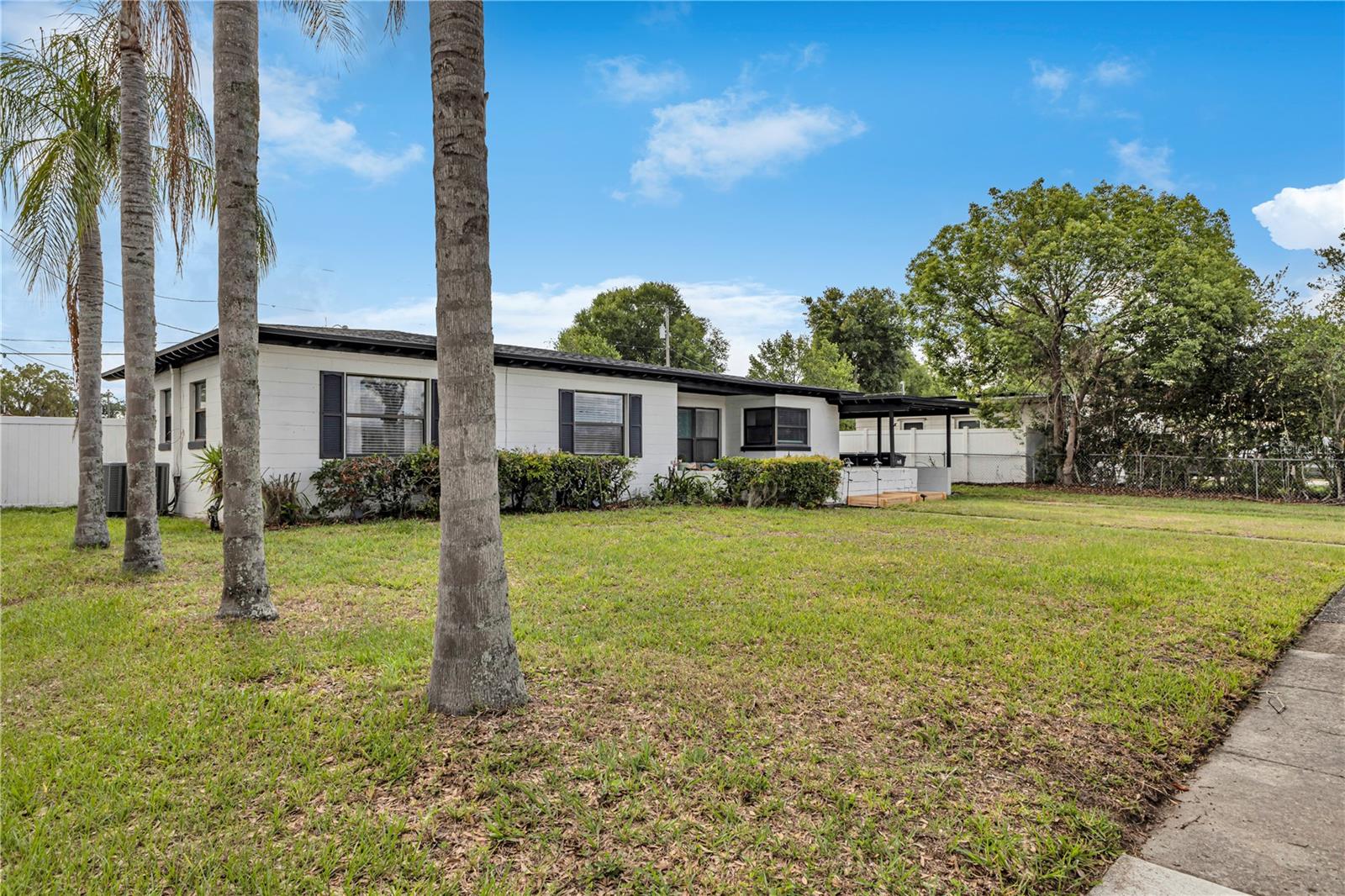 1632 Hollis Drive, FL
