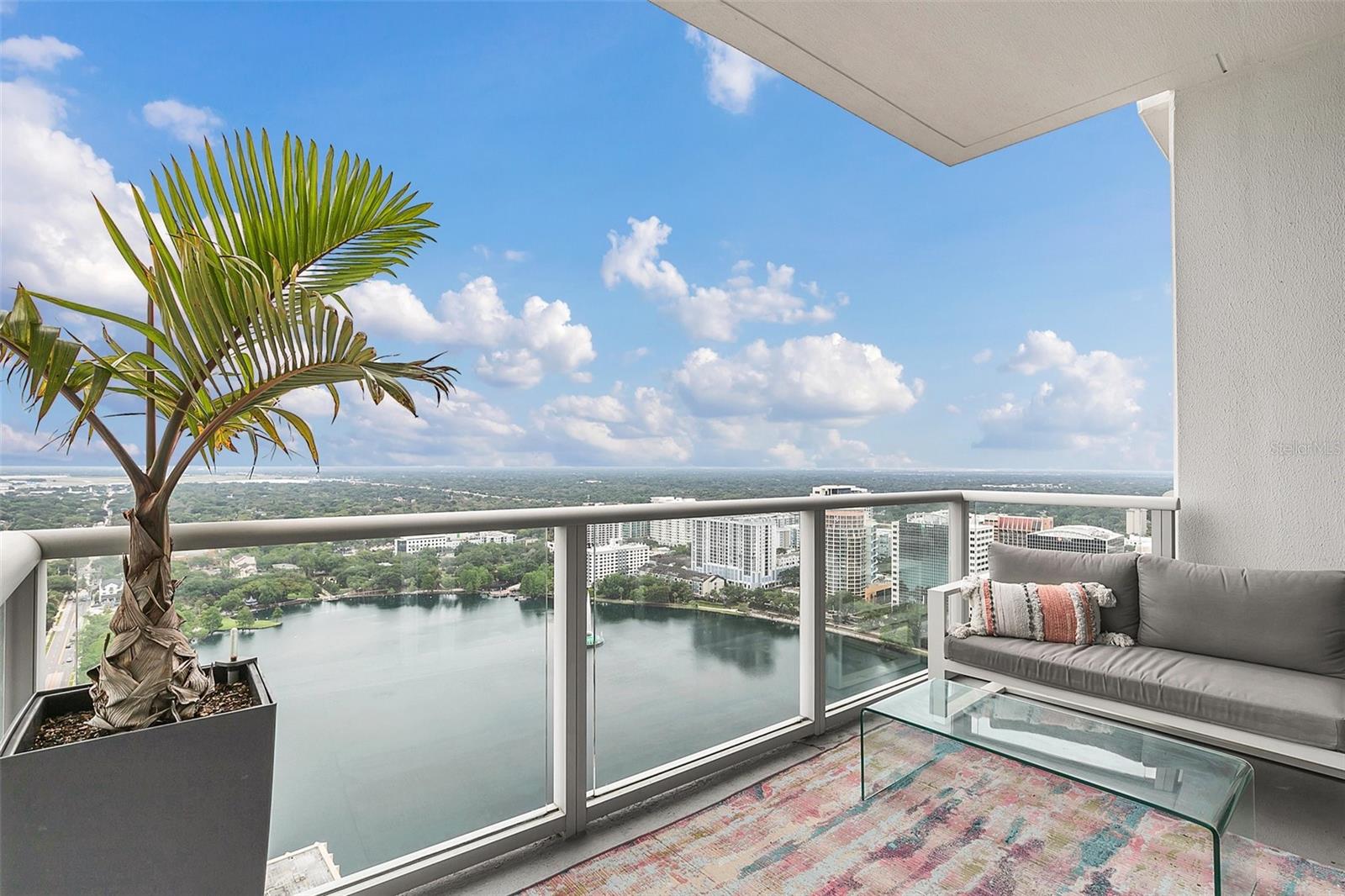 150 Robinson Street, FL