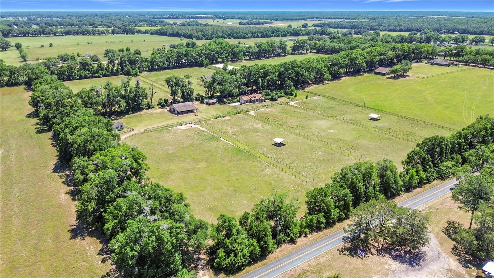 20540 5th Place, FL