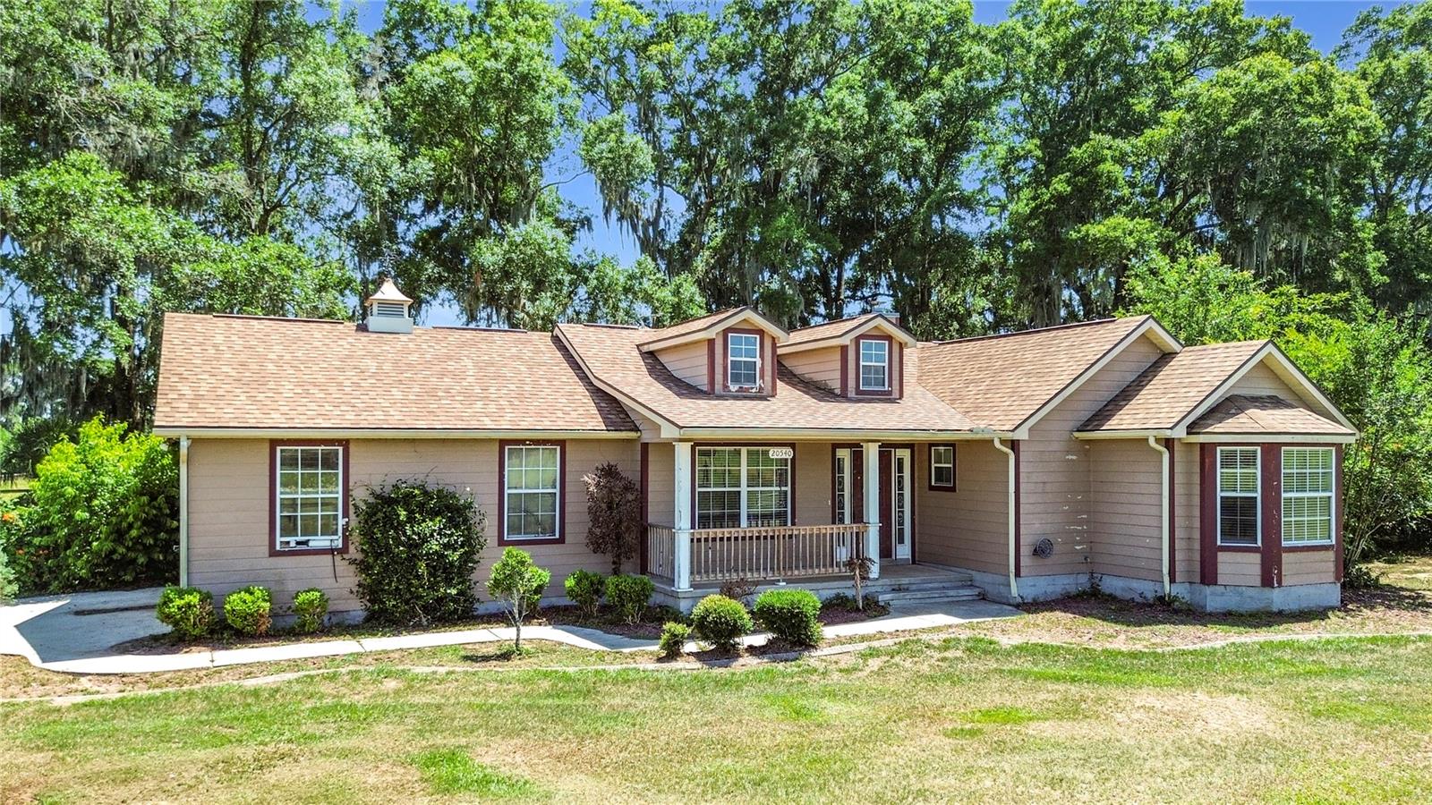 20540 5th Place, FL