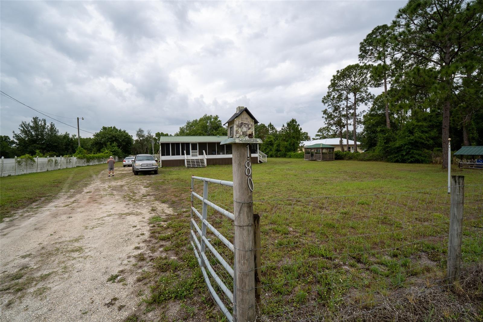 1809 Holiday Drive, FL