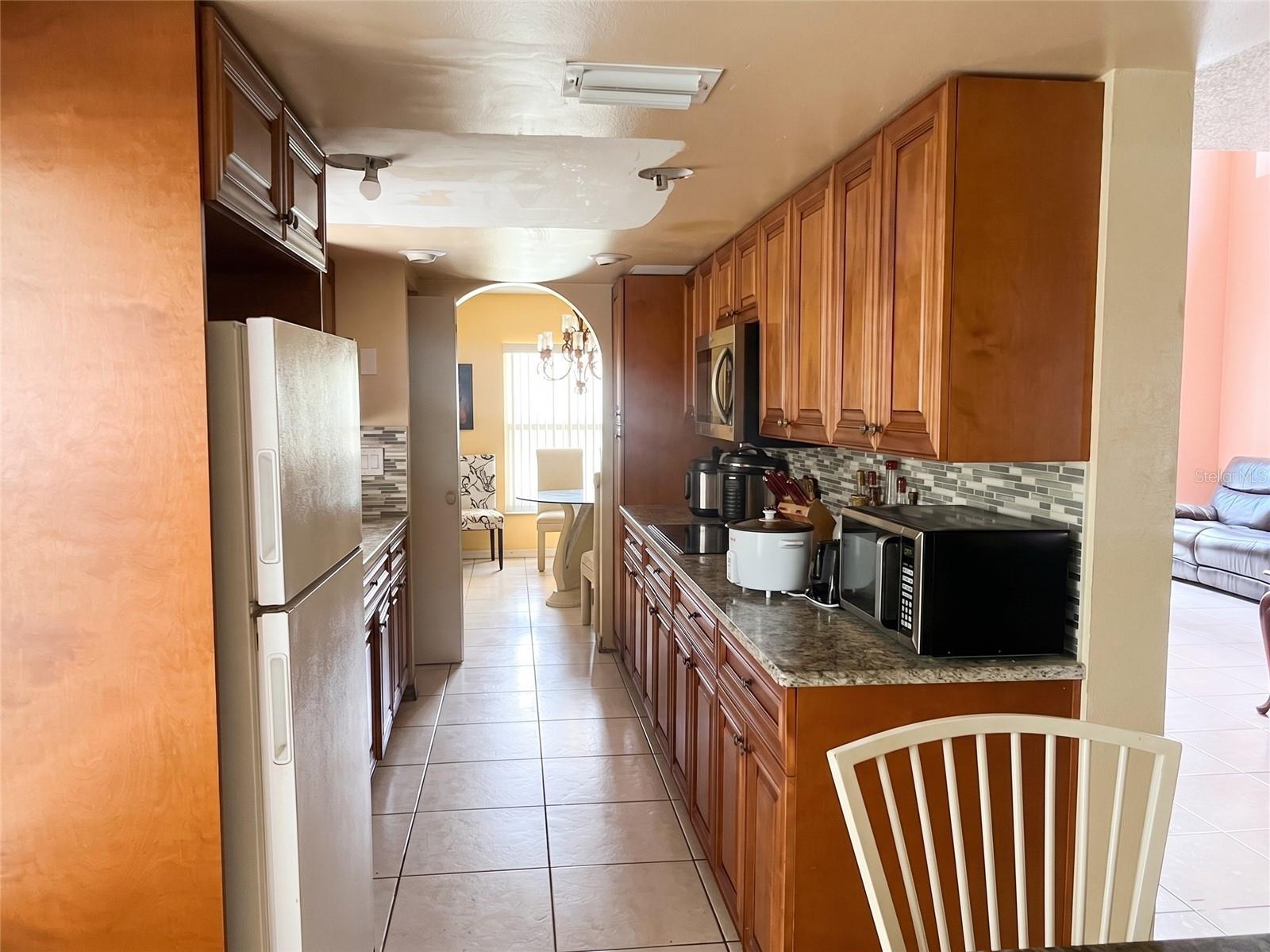 4306 Idell Street, FL